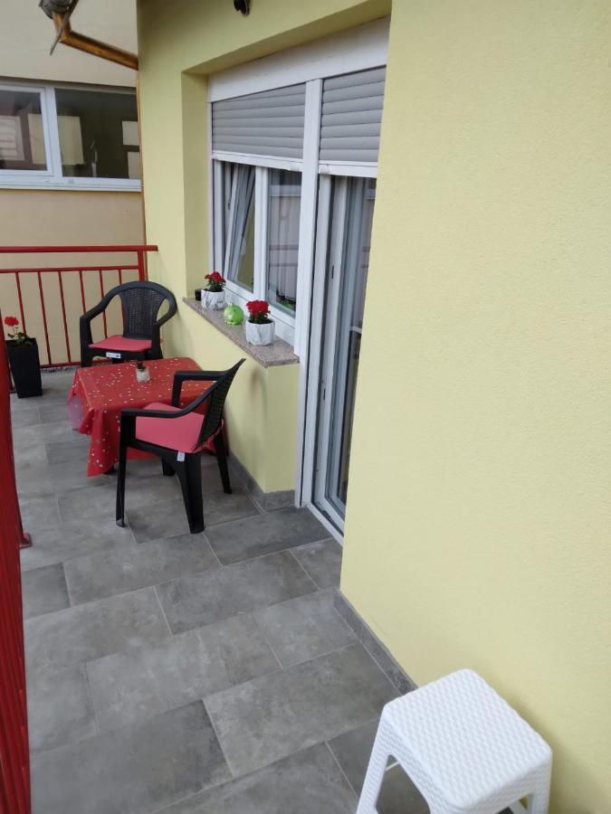 Gospić Apartman Josip מראה חיצוני תמונה