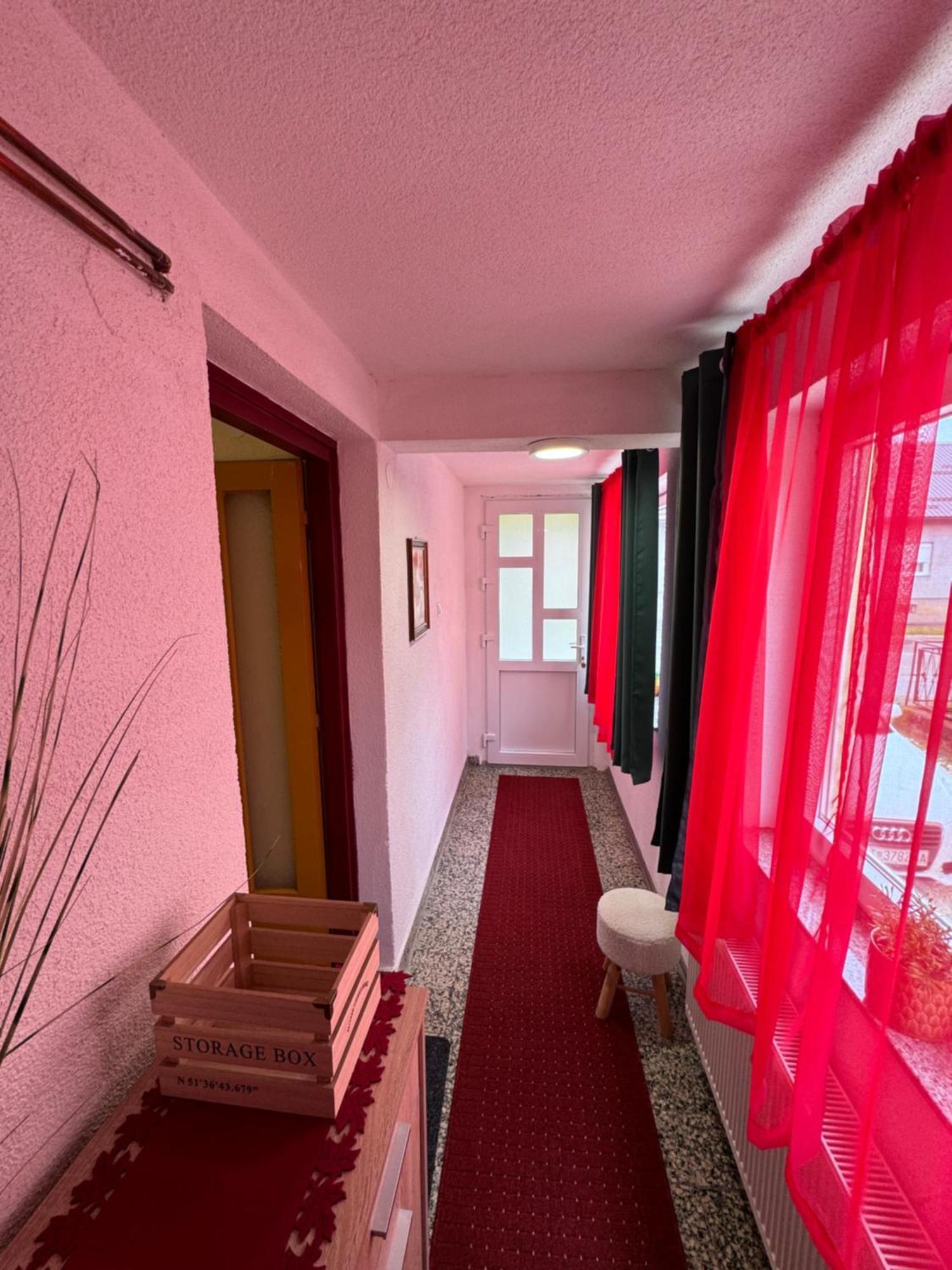 Gospić Apartman Josip מראה חיצוני תמונה