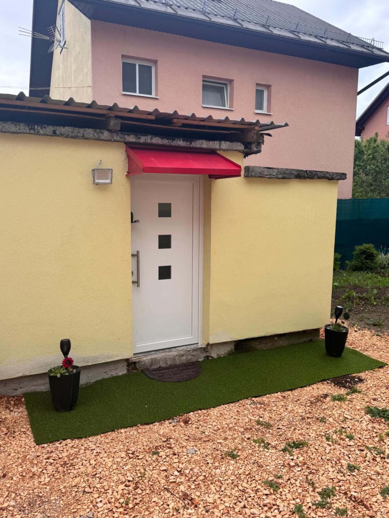 Gospić Apartman Josip מראה חיצוני תמונה